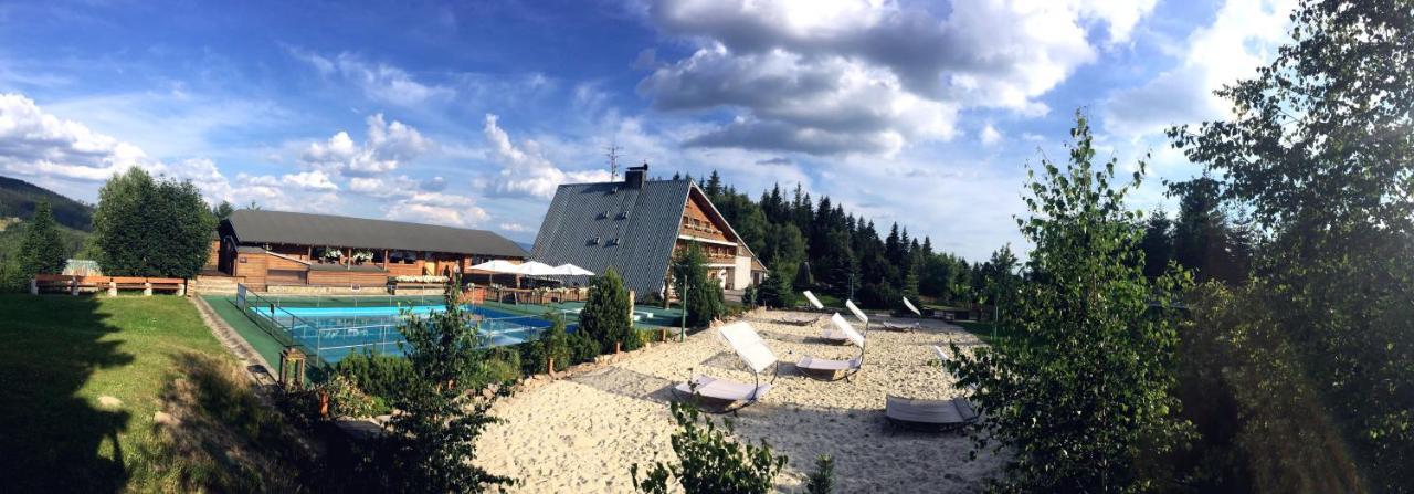 Wellness Hotel Bahenec エクステリア 写真