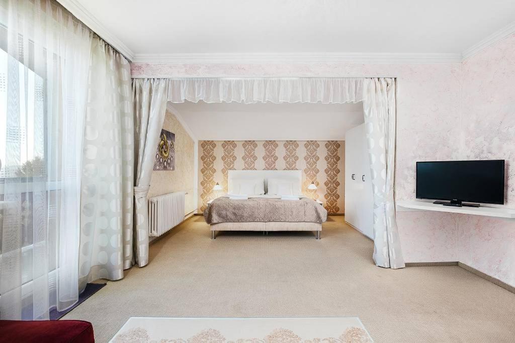 Wellness Hotel Bahenec エクステリア 写真
